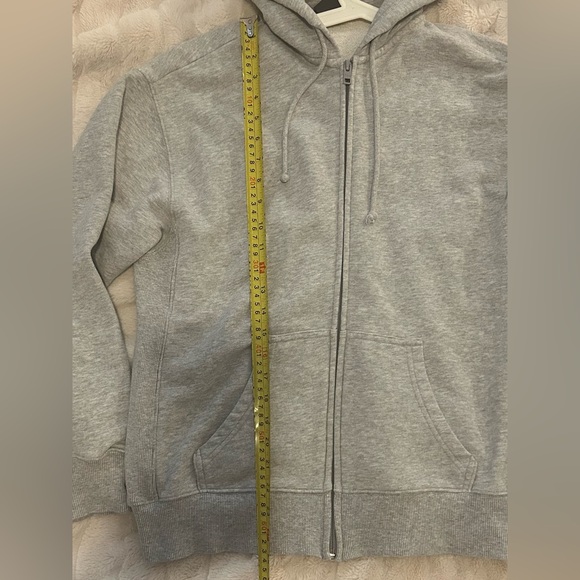 TNA Aritzia Terry Fleece Boyfriend Zip Hoodie in Heather Chrome - Picture 5 of 5